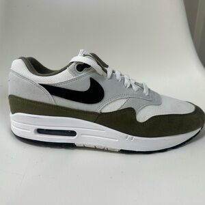 Nike Men's Air Max Sneakers-olive